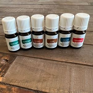 Young Living Essential Oils Bundle NWT
